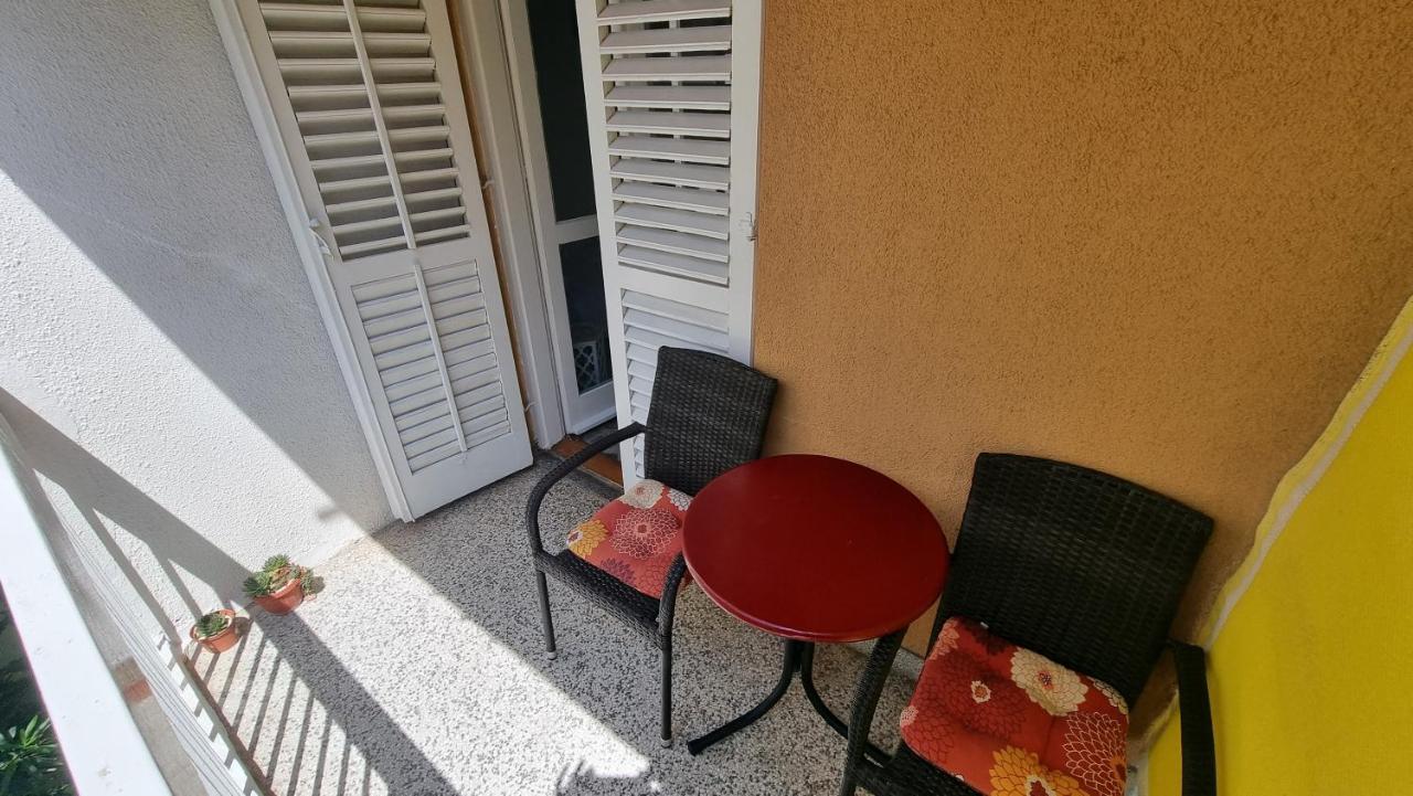 Apartment Savina Χέρτσεγκ Νόβι Εξωτερικό φωτογραφία